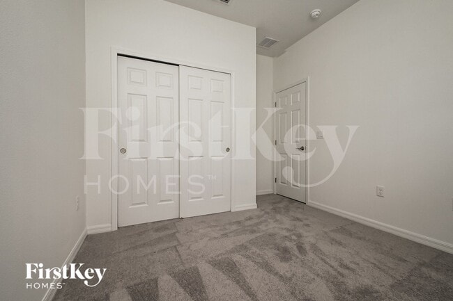 Building Photo - 564 Crown Rose Dr