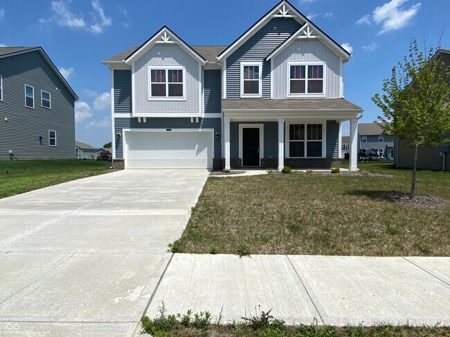 Building Photo - 5668 Grosbeak Dr
