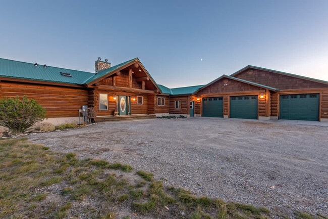 Building Photo - 10455 Rammell Mountain Rd