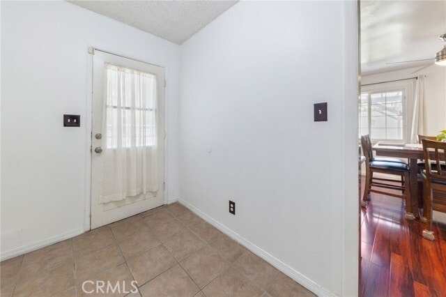 Building Photo - 12291 Hampton Ave