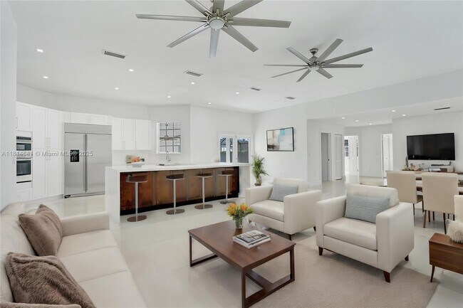 Building Photo - 17750 SW 80th Ct