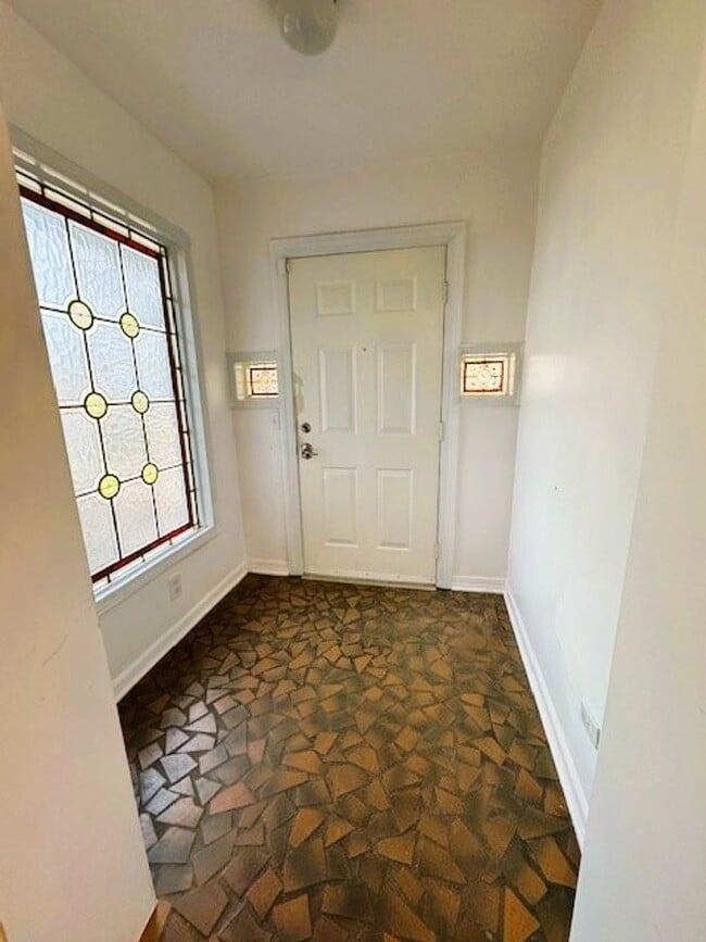 Building Photo - Coming Beginning of June!-Beautiful Home for Rent