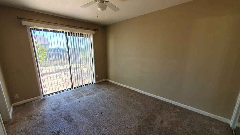 Building Photo - 1992 14th St