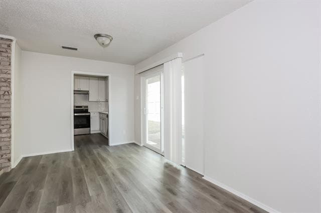 Building Photo - 5037 Collingwood Dr