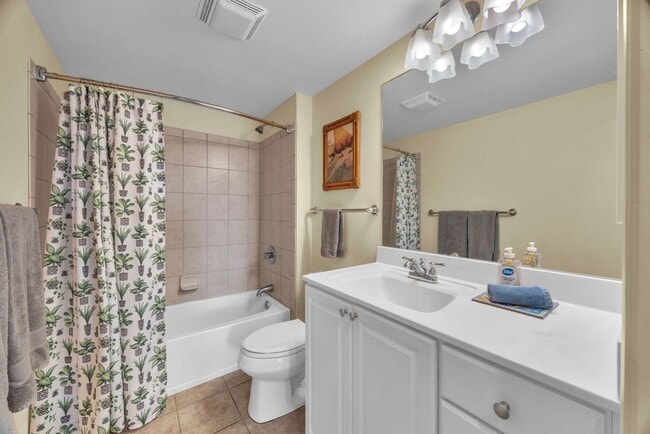 Building Photo - Furnished 3BR Condo at Opukea – Central A/C, 2 Parking Stalls, Prime Lahaina Location