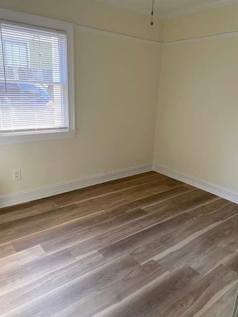 Building Photo - 695 United Ave SE