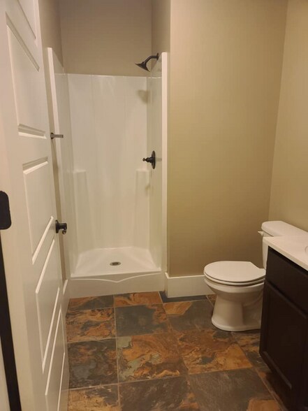 Building Photo - 2212 E 12th St