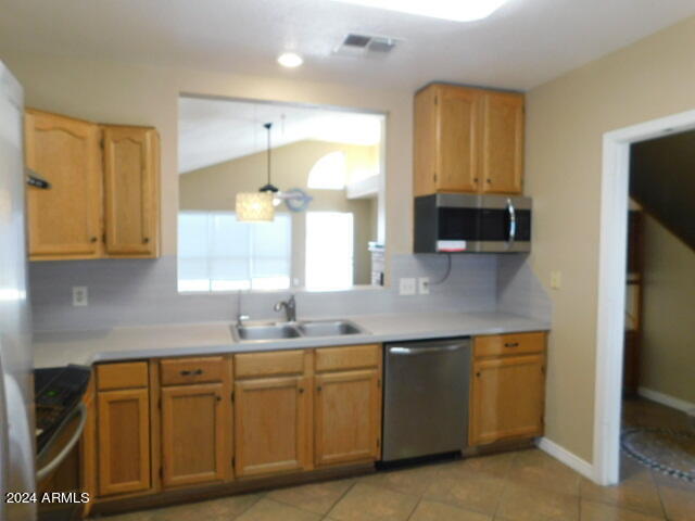 Building Photo - 3372 W Barcelona Dr