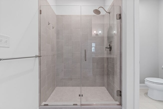 Building Photo - 4 Bed 2.5 Bath Home for Rent in Chesapeake