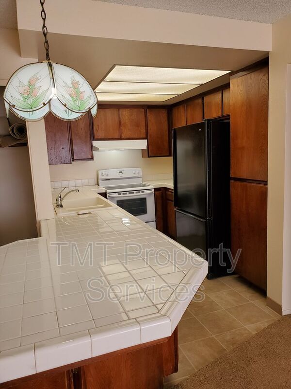 Building Photo - 924 N O St