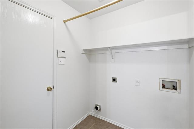 Building Photo - 10228 Sourwood Dr