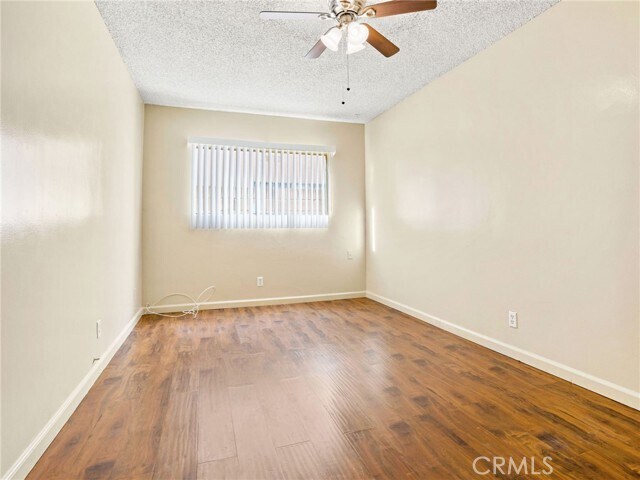 Building Photo - 9918 Ramona St