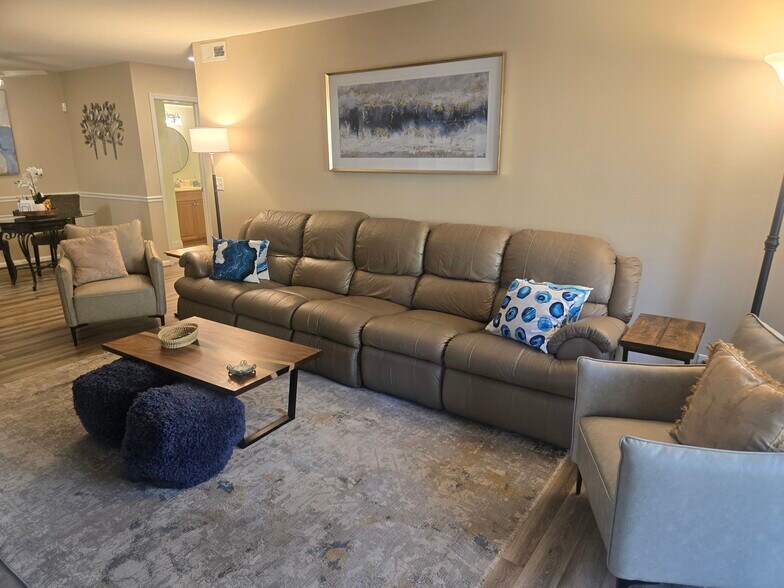 Living room - 110 Heywood Rd