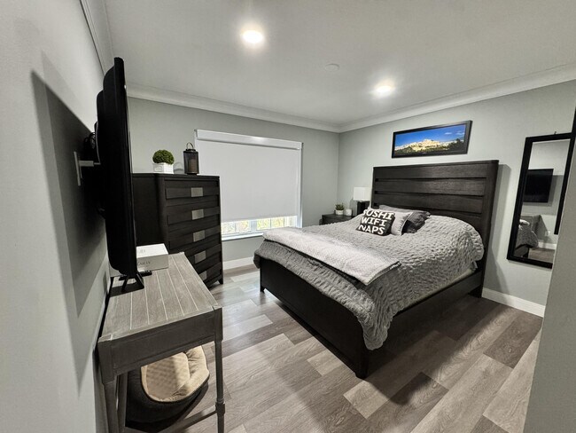 Building Photo - 18038 Rhumba Way