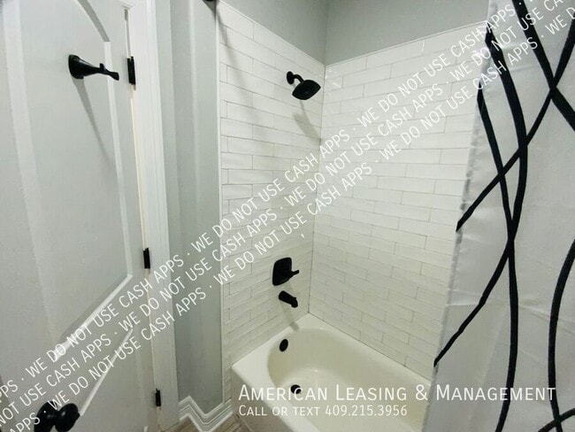 Building Photo - 175 Allen St