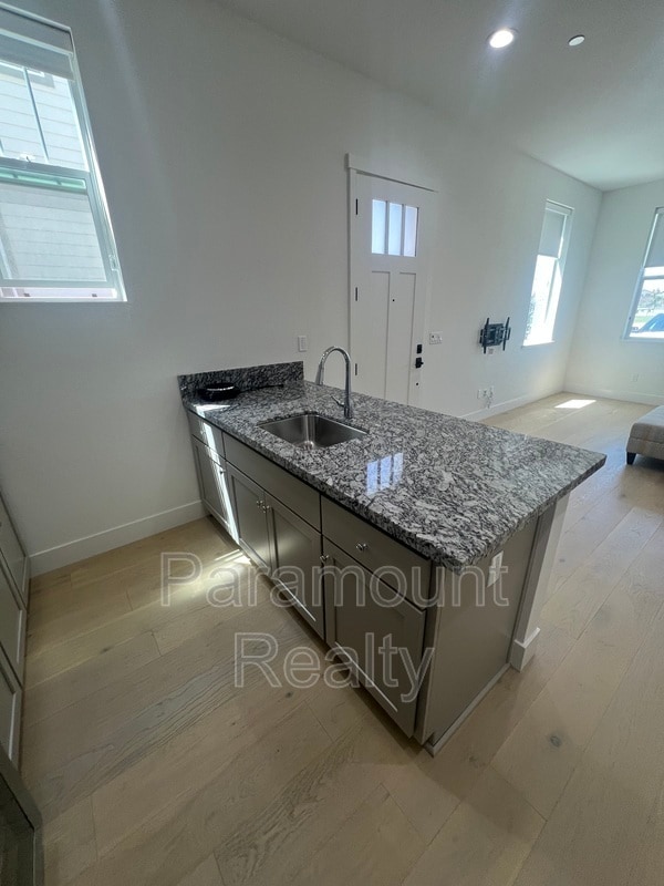 Building Photo - 17306 Canutes Ct