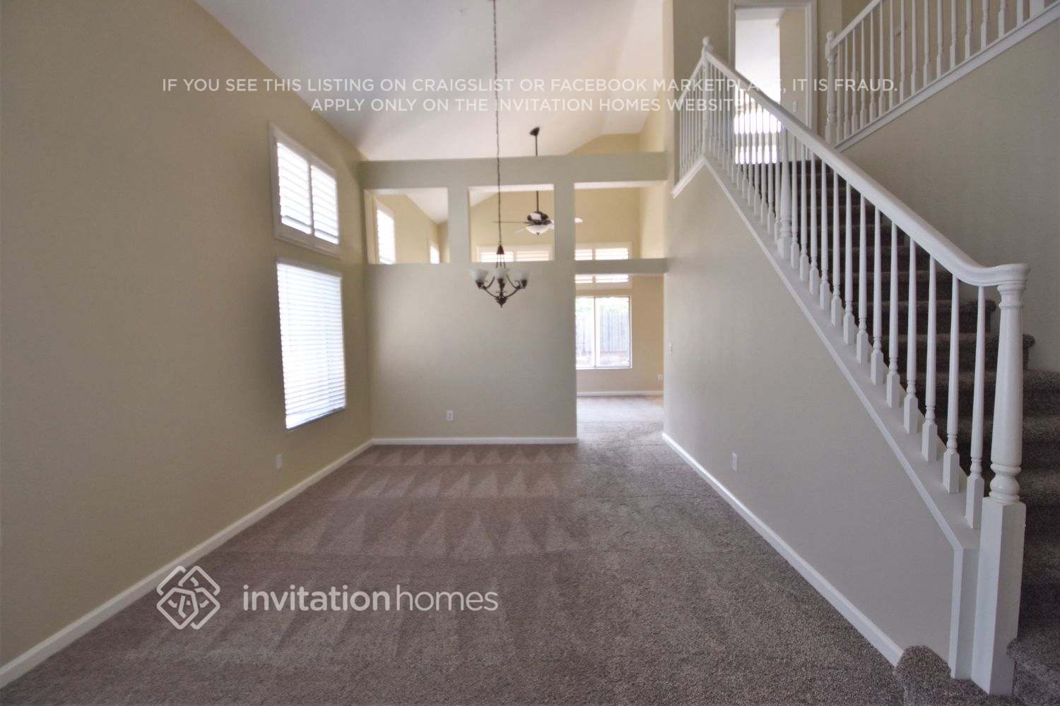 Building Photo - 973 Celestine Cir