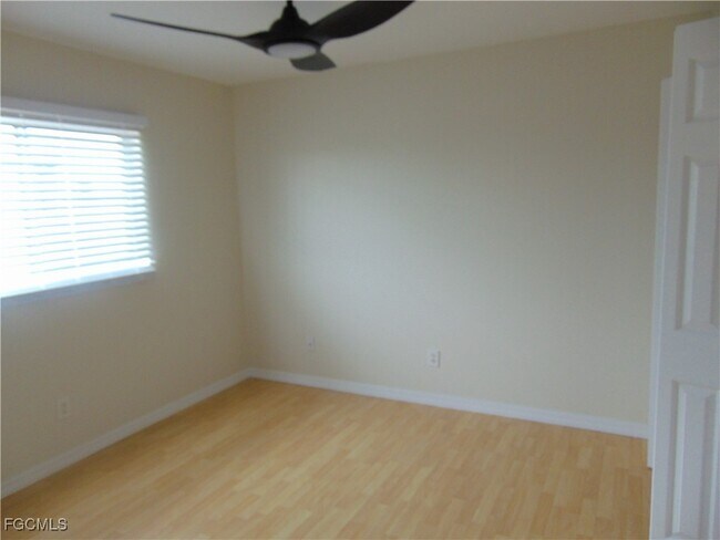 Building Photo - 9012 E Mac Ct