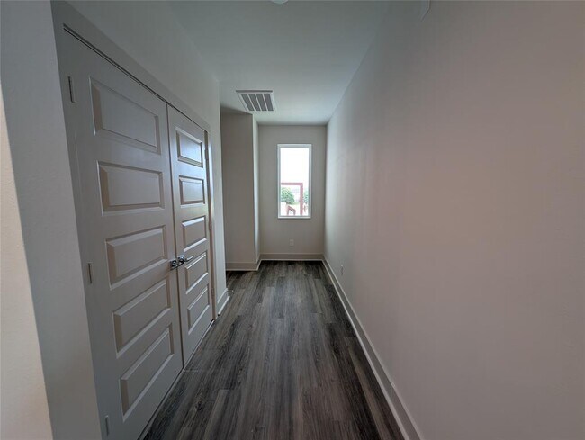 Building Photo - 4403 Abaco Ln