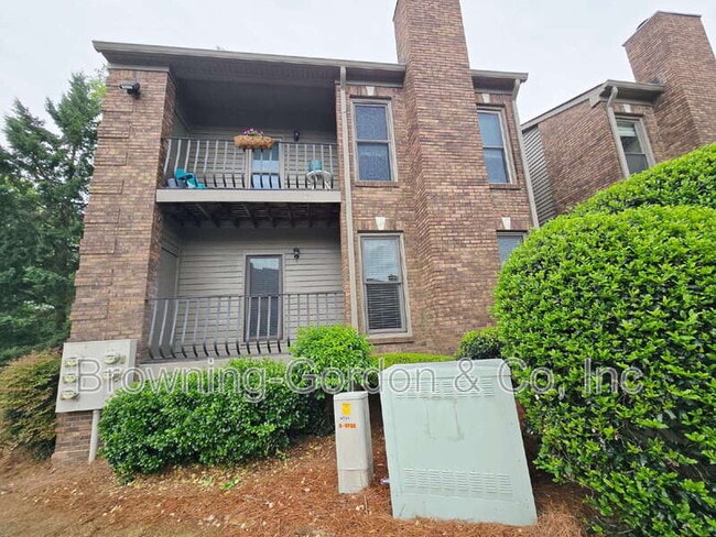 Building Photo - 503 Sloan Rd