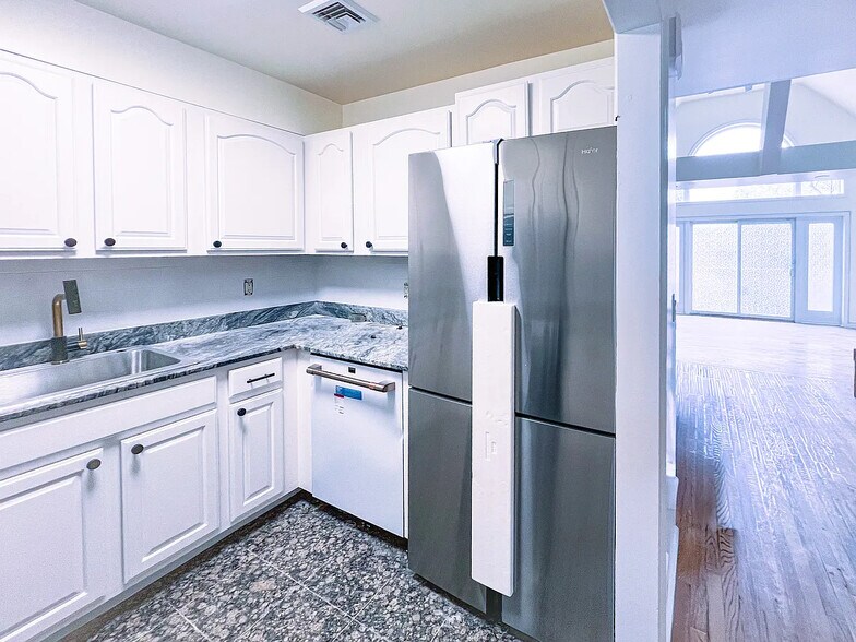 Building Photo - 25016 41st Rd