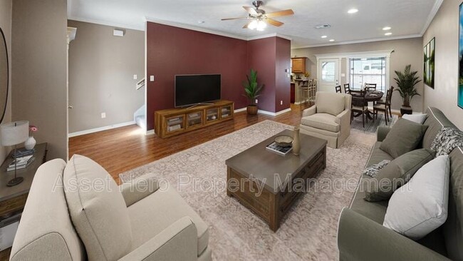 Building Photo - 2830 Horseback Dr