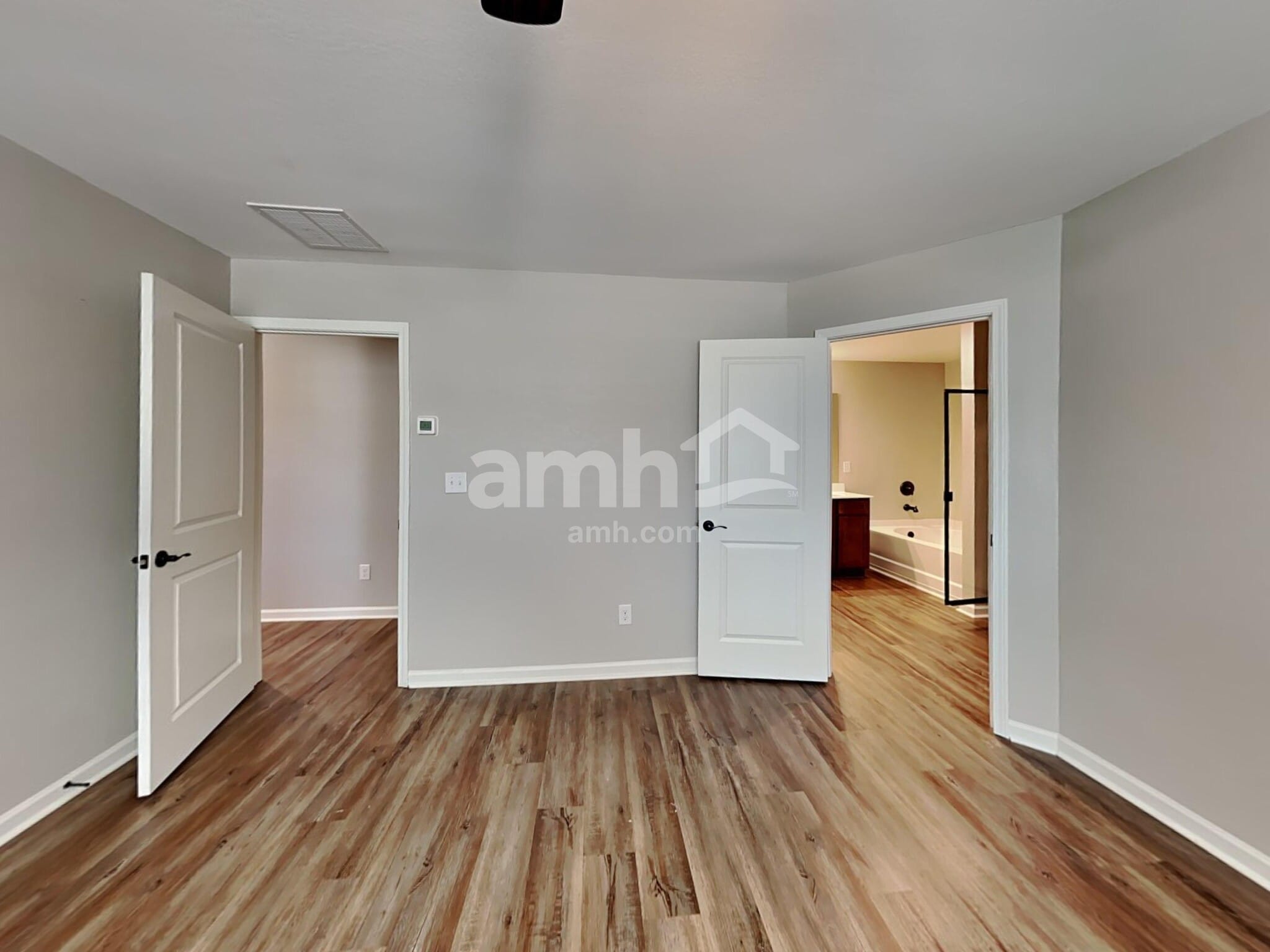 Building Photo - 170 Al Jennah Blvd