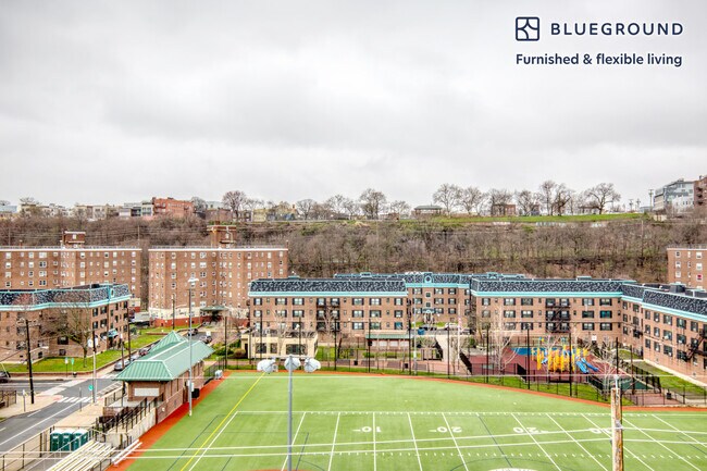 Building Photo - 401 Jackson St