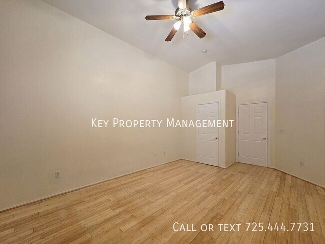 Building Photo - 9726 Tomorrow Ct