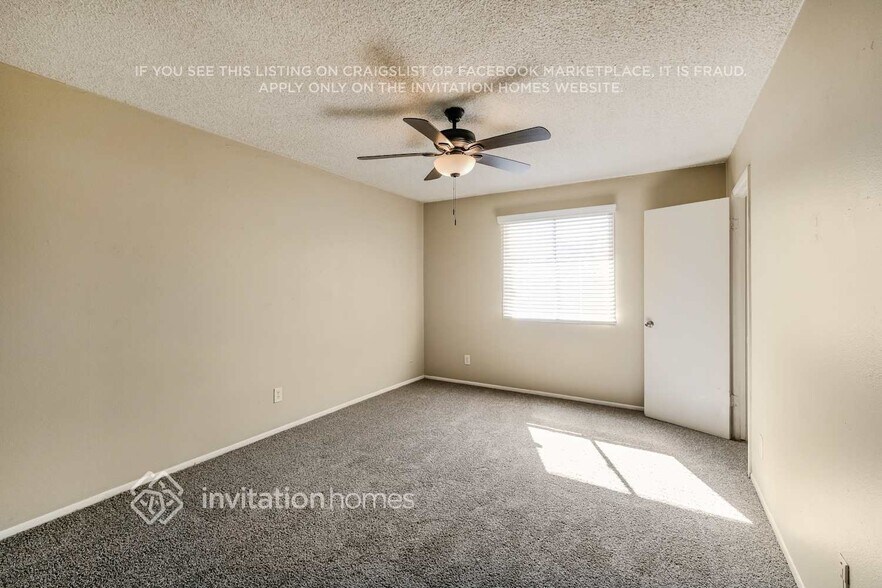 Building Photo - 3152 N 64th Dr