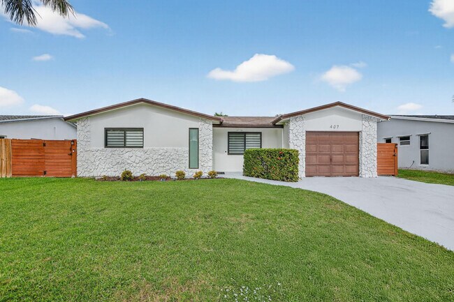 Building Photo - 407 SE 5th St