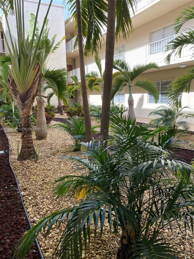 Building Photo - 7775 SW 86th Terrace