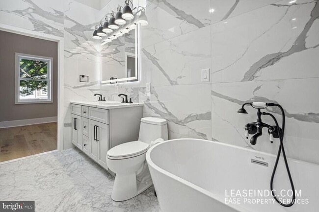 Building Photo - 4012 5th St NW