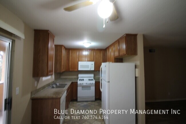 Building Photo - 506 Calle Montecito