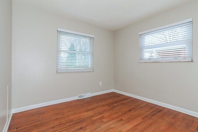 Building Photo - 1538 Shanley Dr