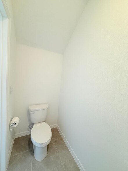 Building Photo - 4481 Rachel Fls Dr