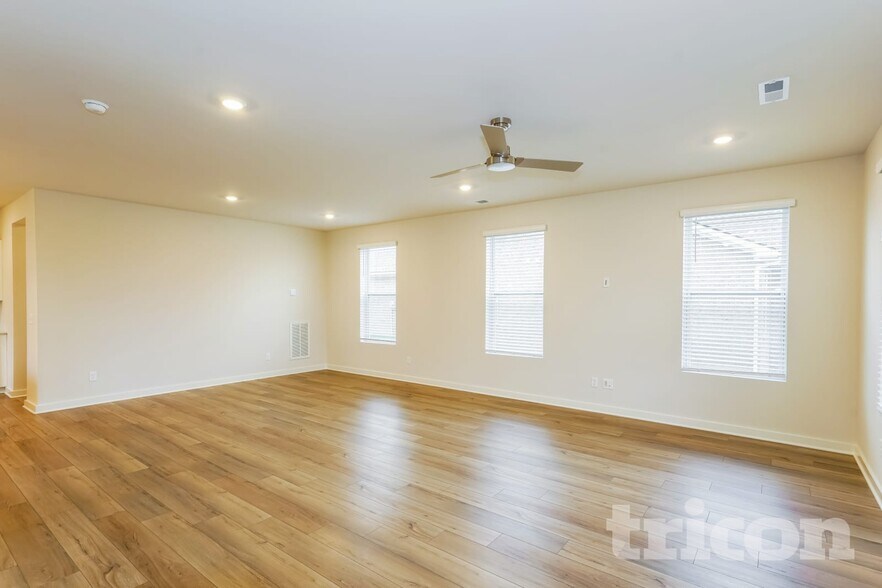 Building Photo - 6316 Trace Point Ct