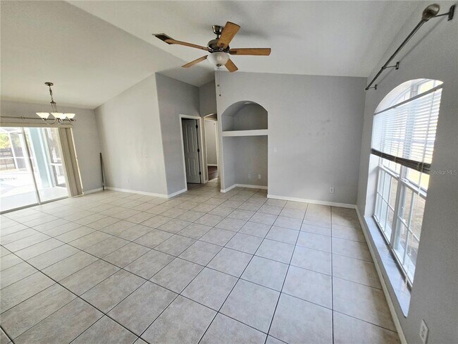 Building Photo - 3255 Mayflower Terrace