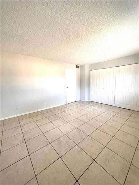 Building Photo - 5708 Blueberry Ct
