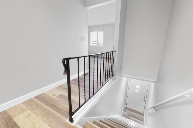 Building Photo - 6301 Frankn Dot Dr