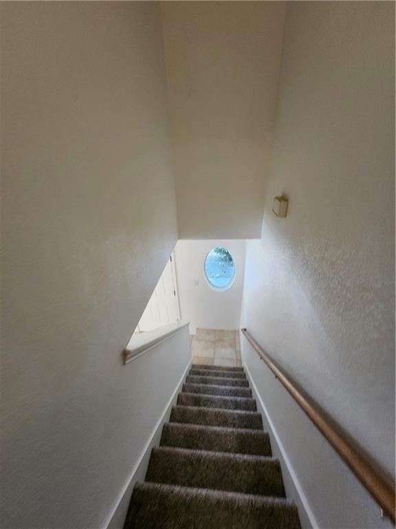 Building Photo - 304 Windridge Village Cove