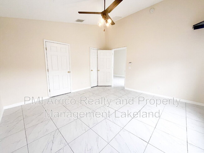 Building Photo - 3309 Verbena Ave