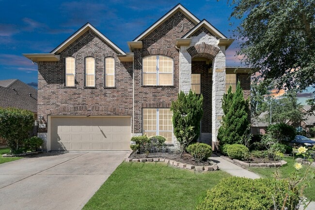 Building Photo - 6843 Bears Path Ln