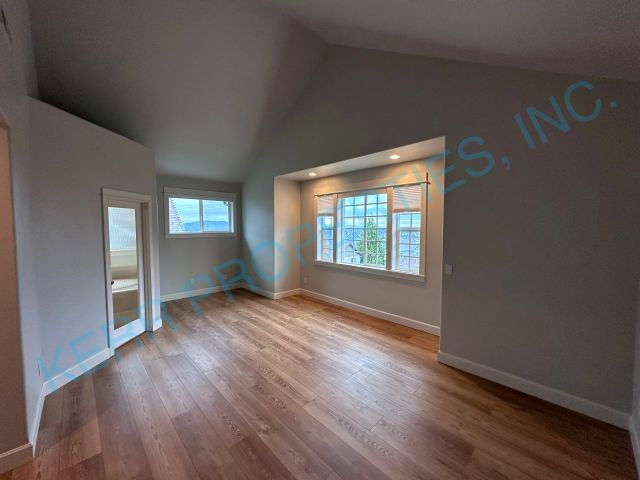 Building Photo - Spacious 4-Bedroom Retreat with 3.5 Baths in Happy Valley's Prime Location!