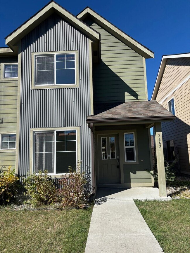 Building Photo - FIRST MONTH'S RENT FREE!!!  NEW LOWER MONT...