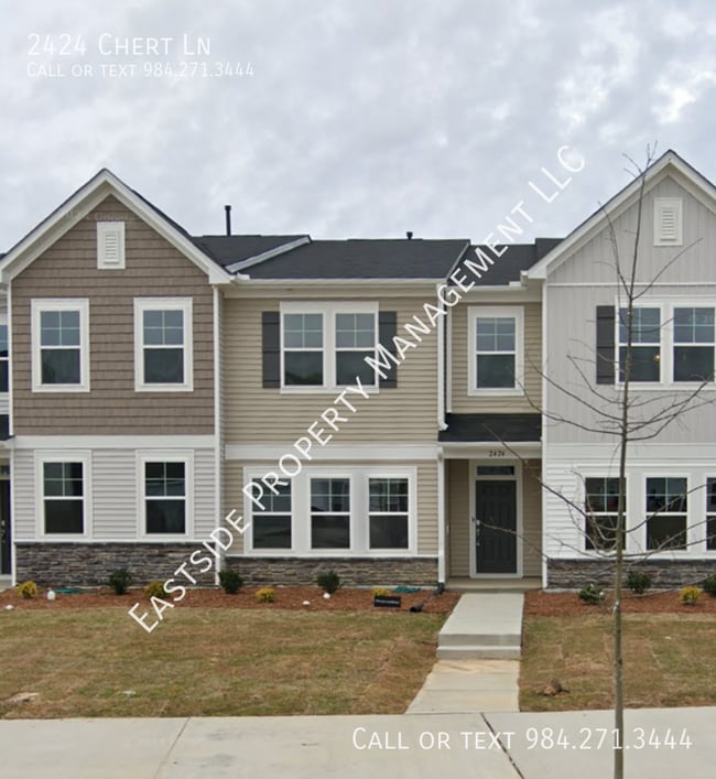 Primary Photo - 2424 Chert Ln