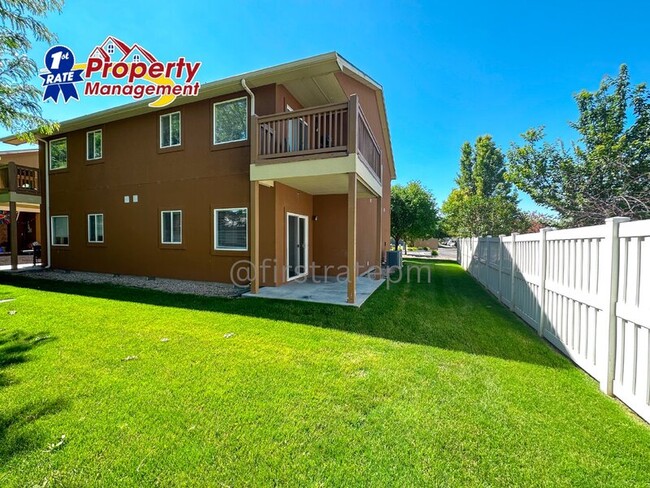Building Photo - 3078 W Acarrera Ln