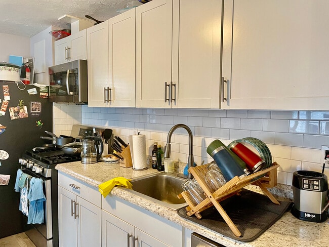 Building Photo - 61 Neptune Blvd