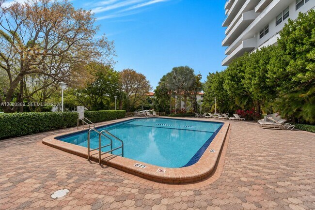 Building Photo - 155 Ocean Ln Dr