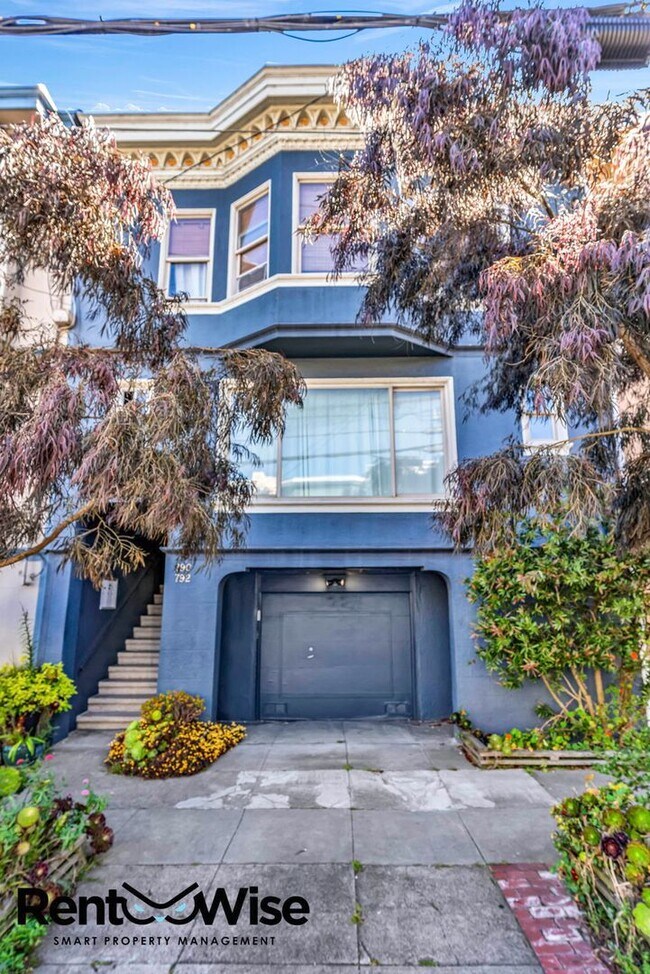 Building Photo - 790-792 9th Ave. San Francisco